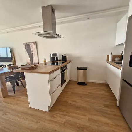 Elegant 2-room With Panoramic Sea View & Pool * Антіб